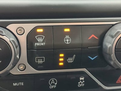 2021 Jeep Wrangler Unlimited Unlimited Sahara Altitude