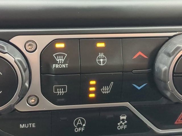 2021 Jeep Wrangler Unlimited Unlimited Sahara Altitude