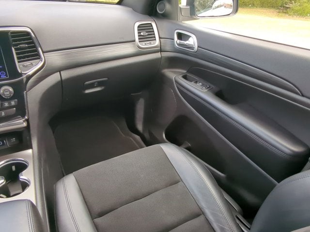 2019 Jeep Grand Cherokee Laredo E