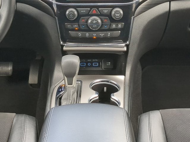 2019 Jeep Grand Cherokee Laredo E