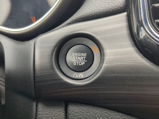 2019 Jeep Grand Cherokee Laredo E