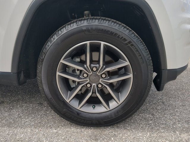 2019 Jeep Grand Cherokee Laredo E