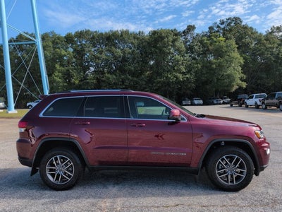 2020 Jeep Grand Cherokee Laredo E