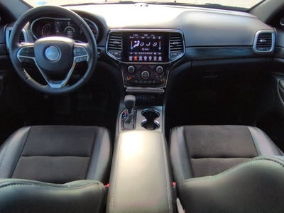 2020 Jeep Grand Cherokee Laredo E