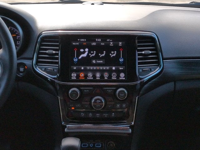 2020 Jeep Grand Cherokee Laredo E