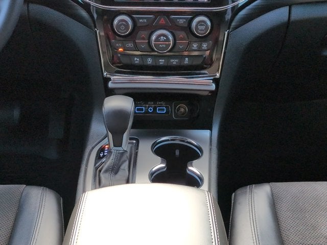 2020 Jeep Grand Cherokee Laredo E