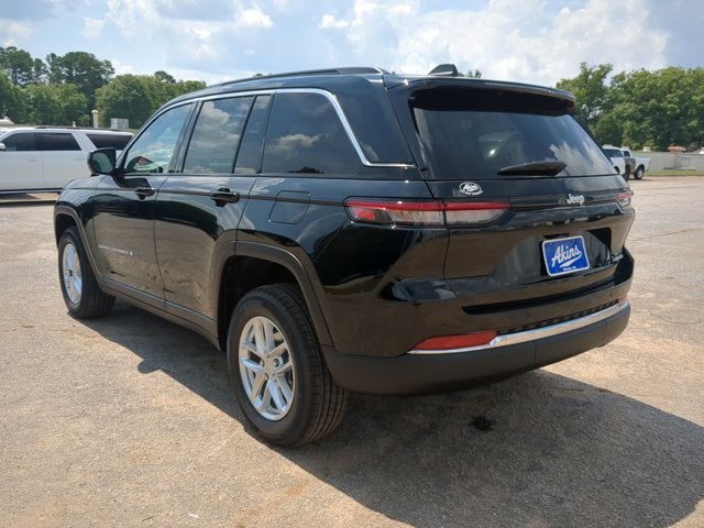 2026 Jeep Grand Cherokee Laredo X
