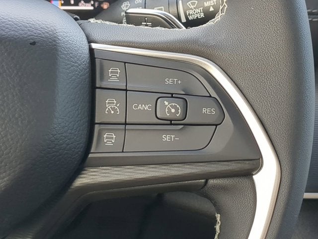 2025 Jeep Grand Cherokee Laredo X