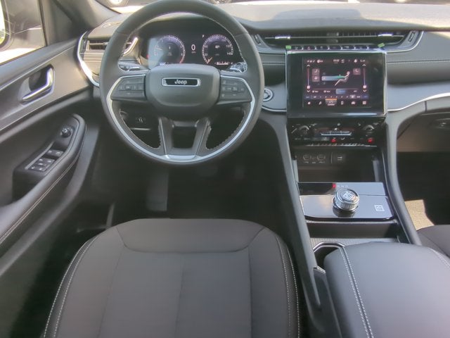 2026 Jeep Grand Cherokee Laredo X