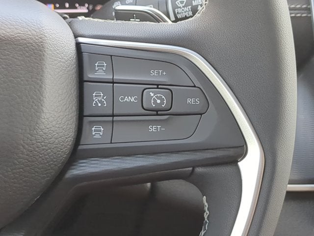 2026 Jeep Grand Cherokee Laredo X