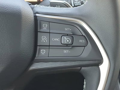 2025 Jeep Grand Cherokee Laredo X