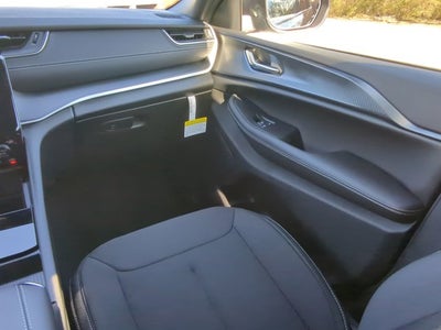 2026 Jeep Grand Cherokee Laredo X