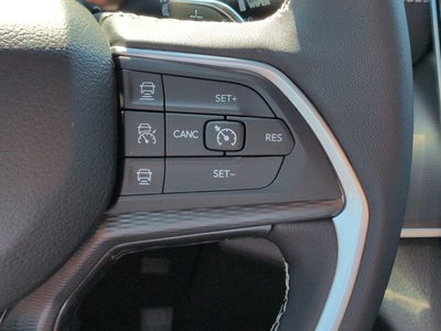 2026 Jeep Grand Cherokee Laredo X