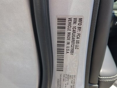 2026 Jeep Grand Cherokee Laredo Altitude