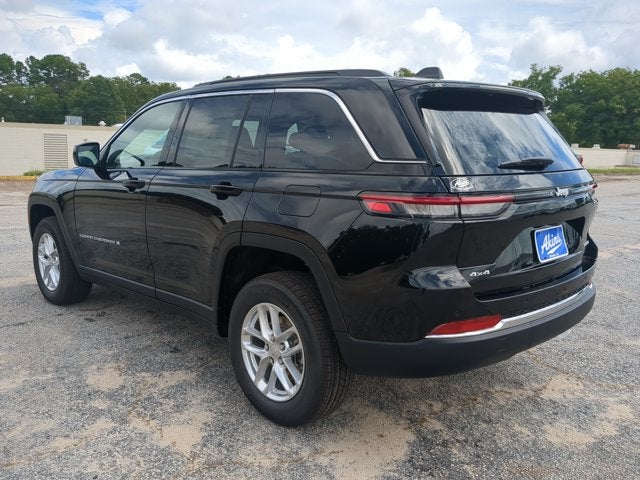 2026 Jeep Grand Cherokee Laredo X