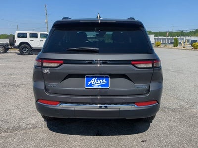 2024 Jeep Grand Cherokee Laredo X