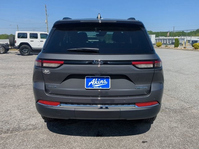 2024 Jeep Grand Cherokee Laredo X
