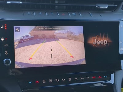 2026 Jeep Grand Cherokee Laredo Altitude