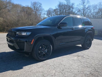 2026 Jeep Grand Cherokee Laredo Altitude