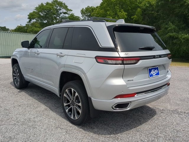 2022 Jeep Grand Cherokee Overland
