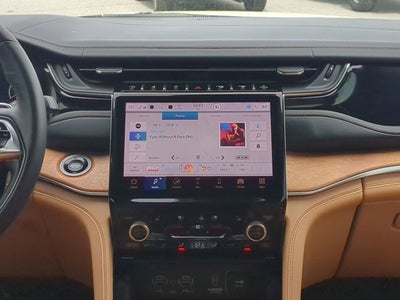 2022 Jeep Grand Cherokee Summit Reserve