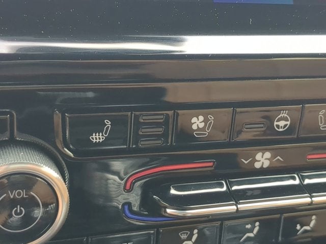 2022 Jeep Grand Cherokee Summit Reserve