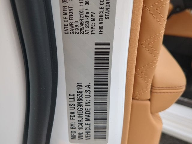 2022 Jeep Grand Cherokee Summit Reserve