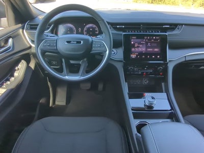 2025 Jeep Grand Cherokee Laredo X