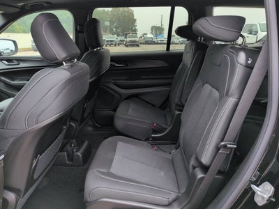 2027 Jeep Grand Cherokee Laredo X