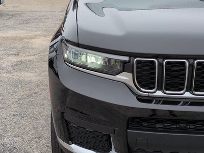 2027 Jeep Grand Cherokee Laredo X