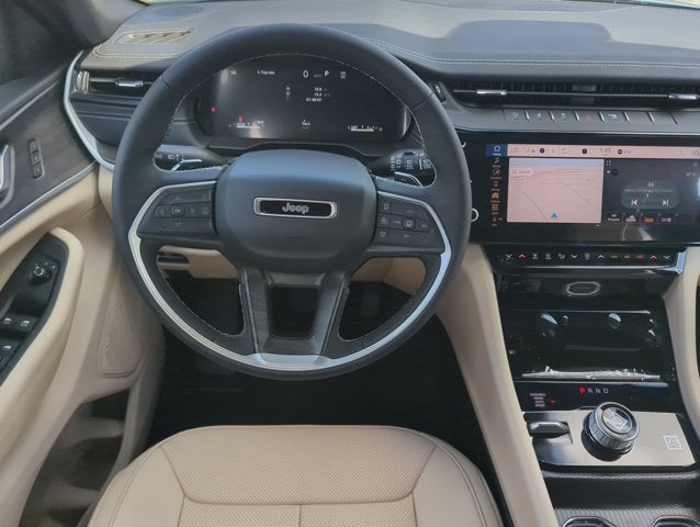 2027 Jeep Grand Cherokee Limited