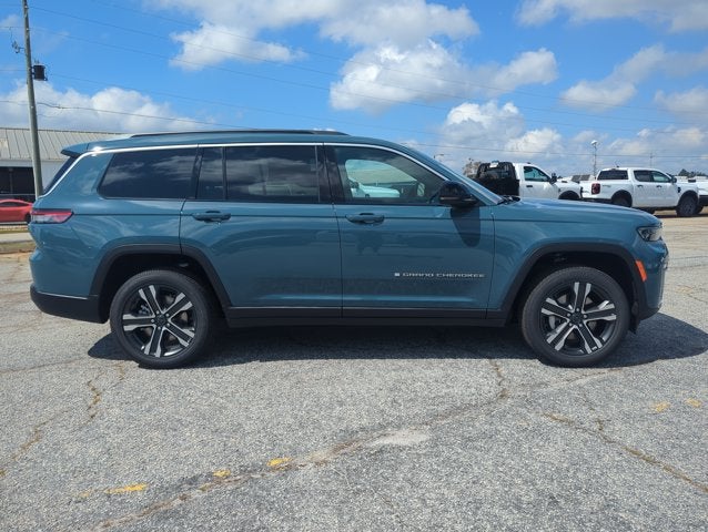 2027 Jeep Grand Cherokee Limited