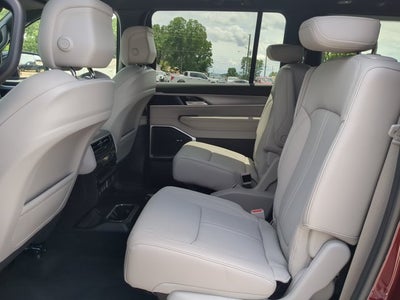 2026 Jeep Grand Wagoneer Base