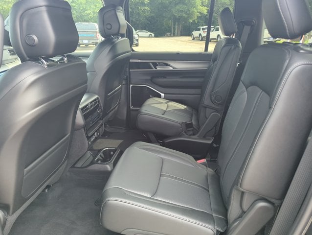 2026 Jeep Grand Wagoneer Limited Reserve