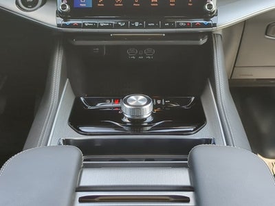 2026 Jeep Grand Wagoneer Base