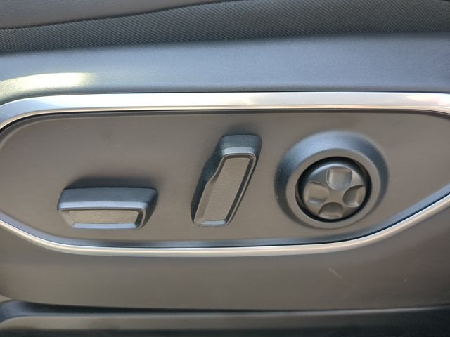 2026 Jeep Grand Wagoneer Base