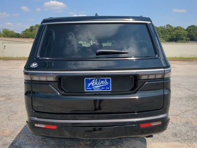2026 Jeep Grand Wagoneer Base