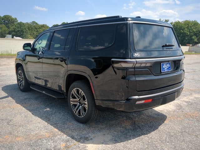 2026 Jeep Grand Wagoneer Base