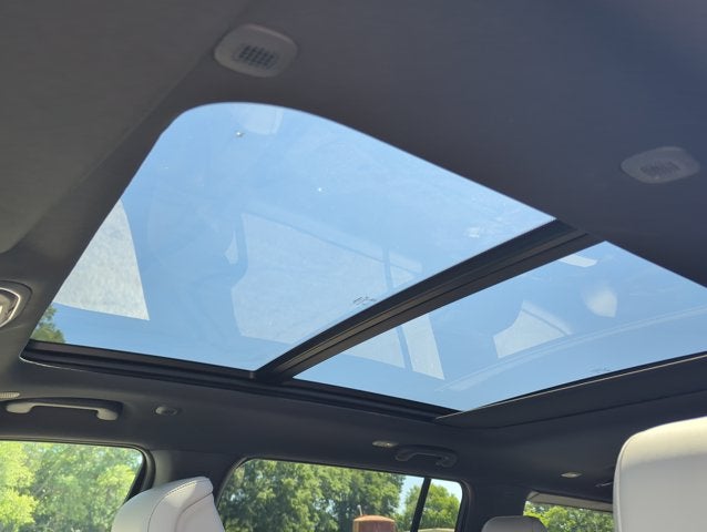 2026 Jeep Grand Wagoneer Base