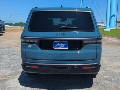 2026 Jeep Grand Wagoneer Base