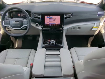 2025 Jeep Wagoneer Base