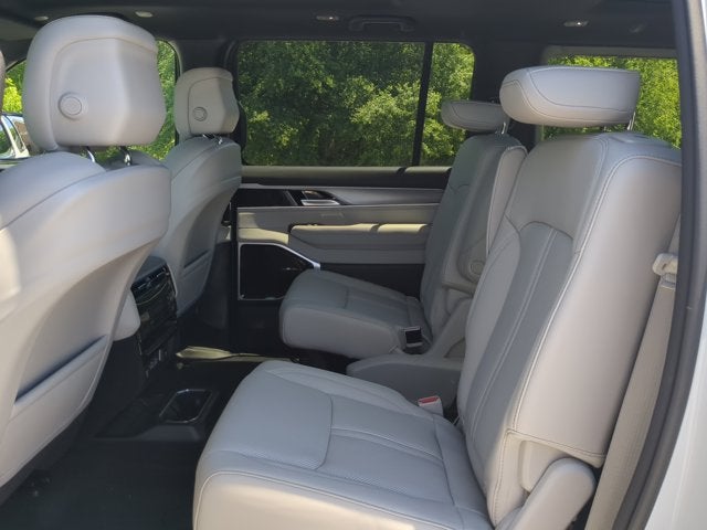 2026 Jeep Grand Wagoneer Limited Altitude