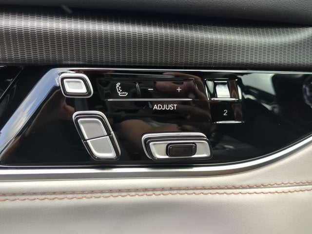 2026 Jeep Grand Wagoneer Summit Obsidian