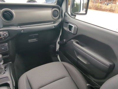 2022 Jeep Gladiator Sport