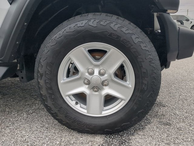 2022 Jeep Gladiator Sport