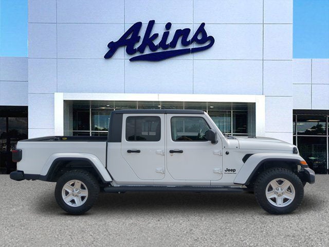 2020 Jeep Gladiator Sport S's photo