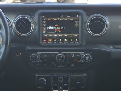 2022 Jeep Gladiator Overland