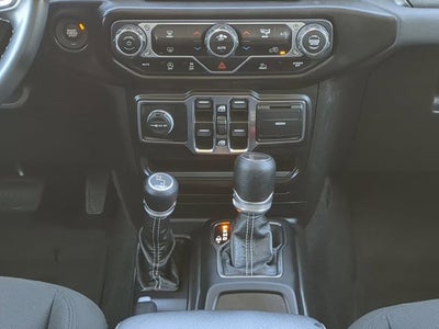 2022 Jeep Gladiator Overland