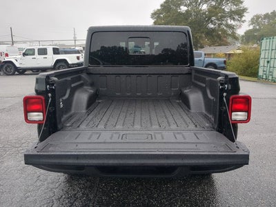 2025 Jeep Gladiator High Tide