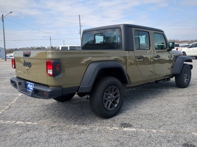 2026 Jeep Gladiator Sport